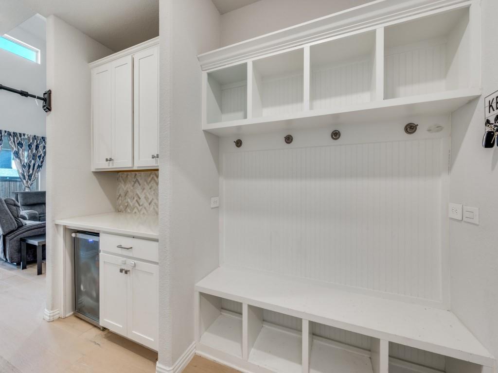 Lakewood Hills East Add - Residential Lease