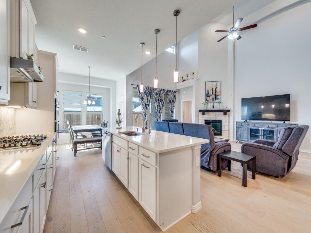 Lakewood Hills East Add - Residential Lease