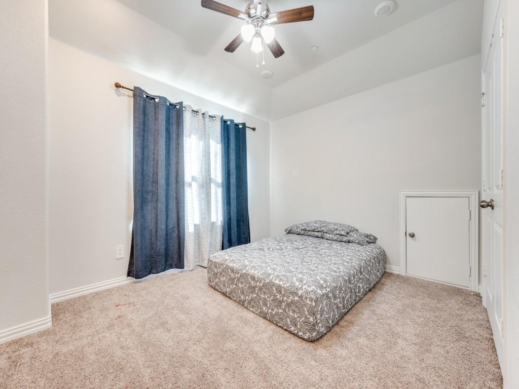 Lakewood Hills East Add - Residential Lease