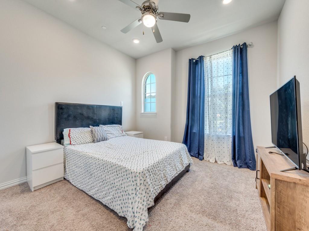 Lakewood Hills East Add - Residential Lease