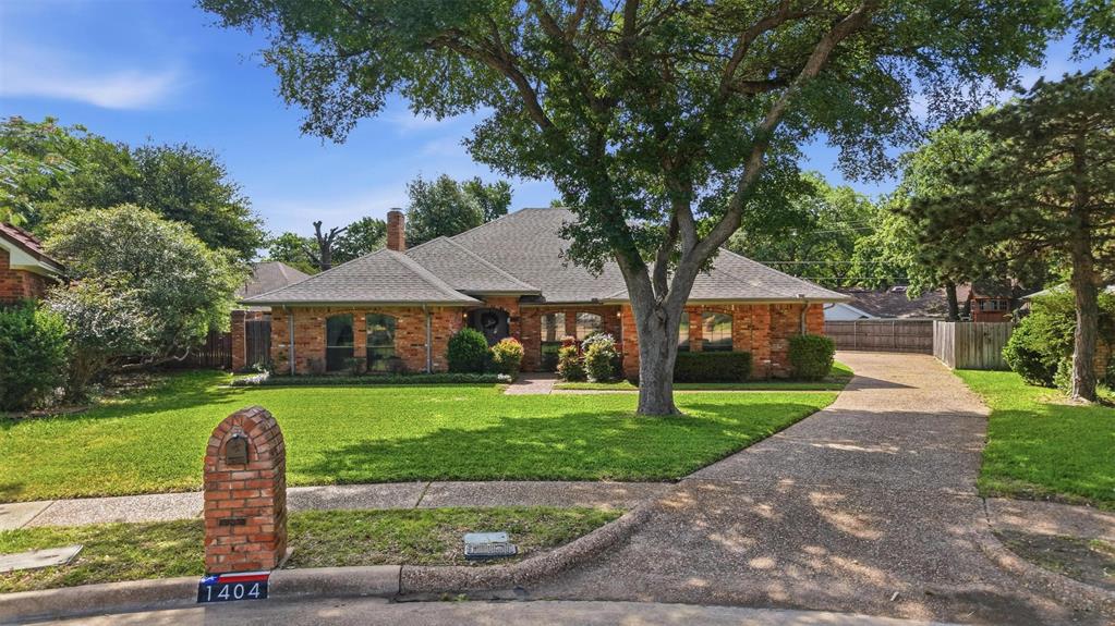 1404 Homestead Court