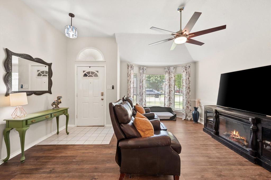 4220 Maryanne Place