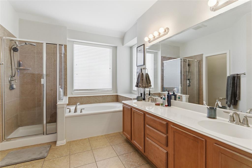 Oaks At North Lakeview Ph 1 - Residential