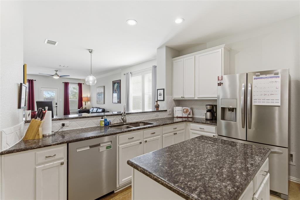 Oaks At North Lakeview Ph 1 - Residential