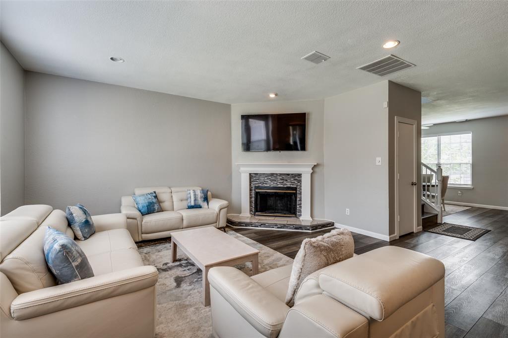 817 Pryor Drive