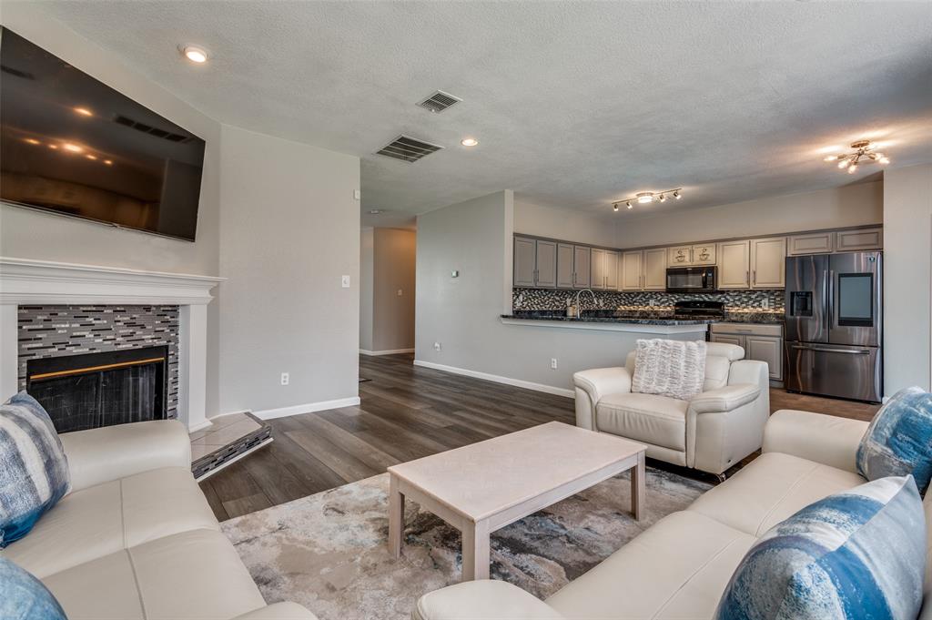 817 Pryor Drive