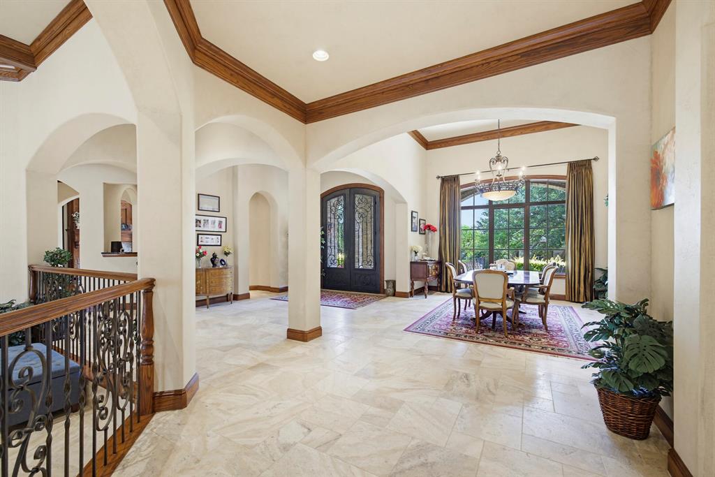 6705 Saucon Valley Drive