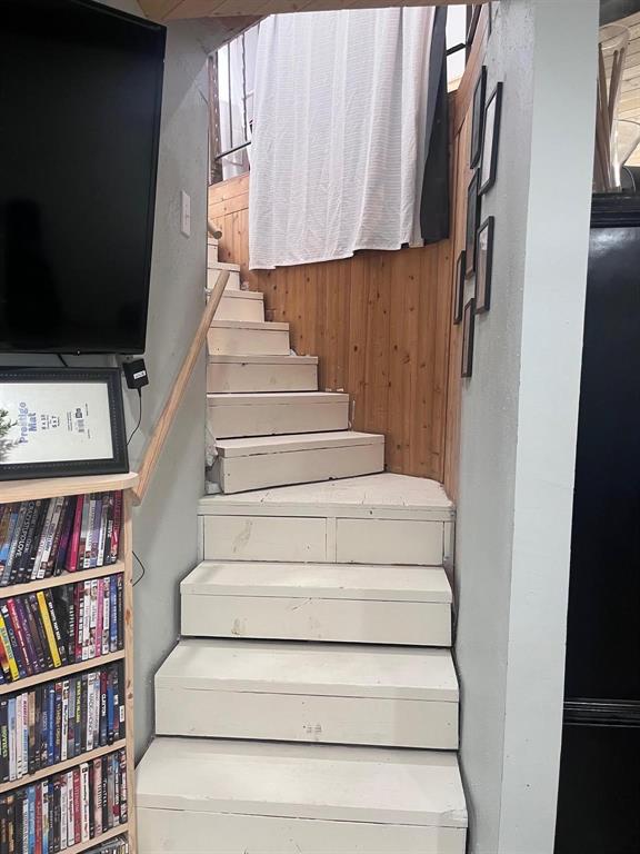 MCCOWN - Residential