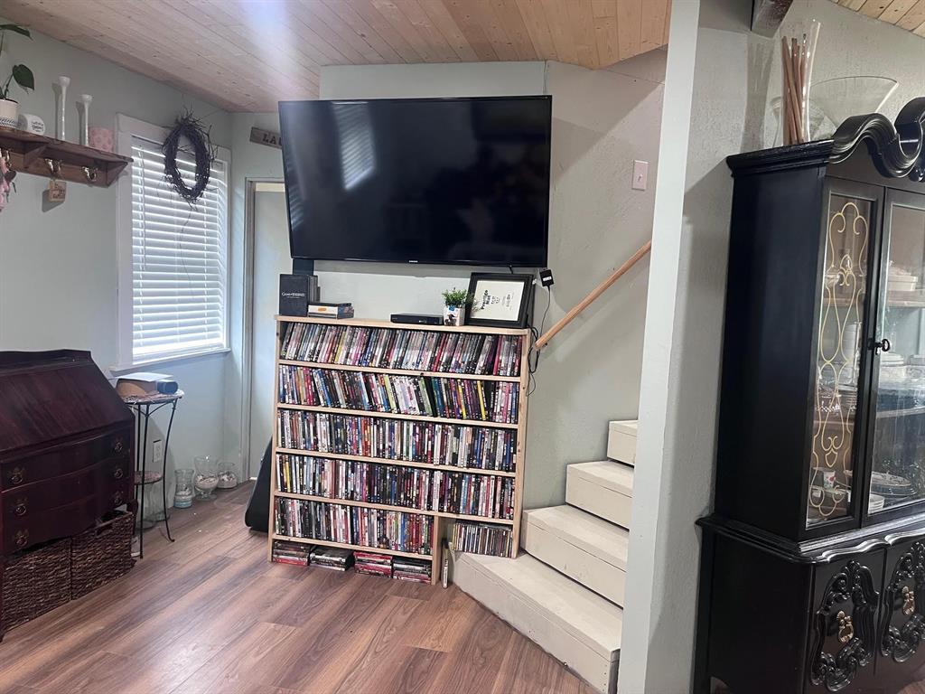 MCCOWN - Residential