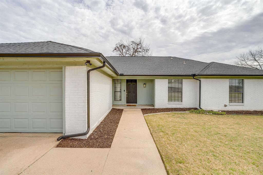 208 Meadowhill Drive