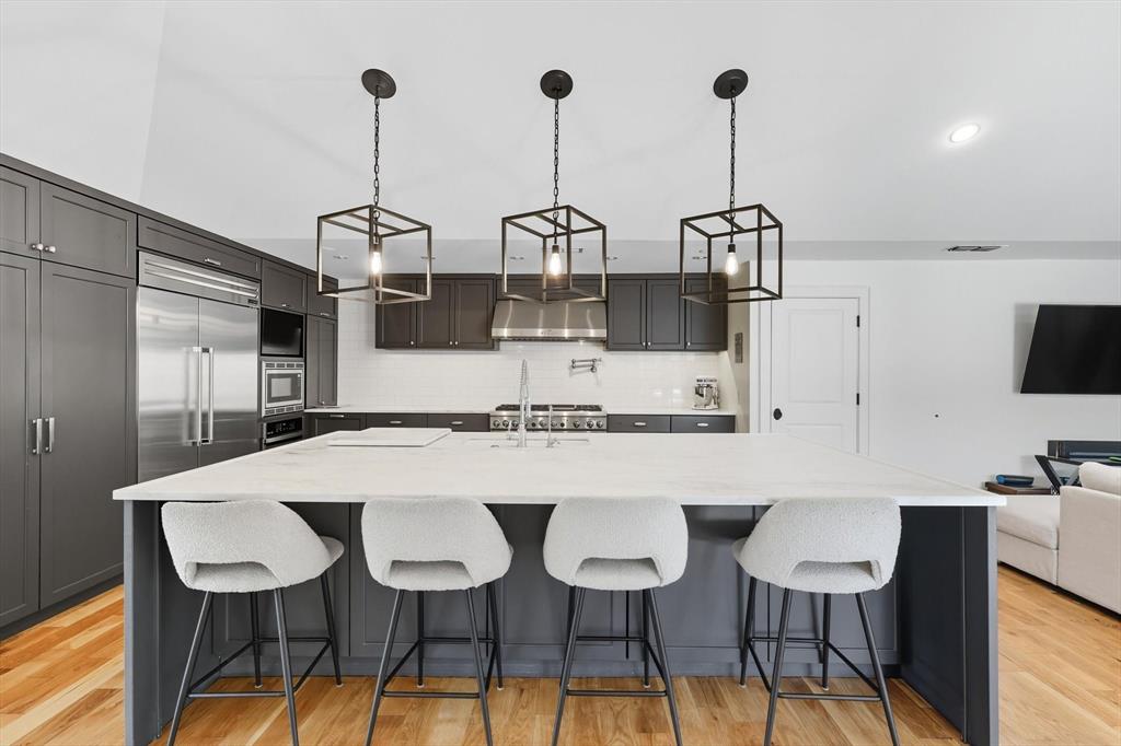 5857 Charlestown Drive