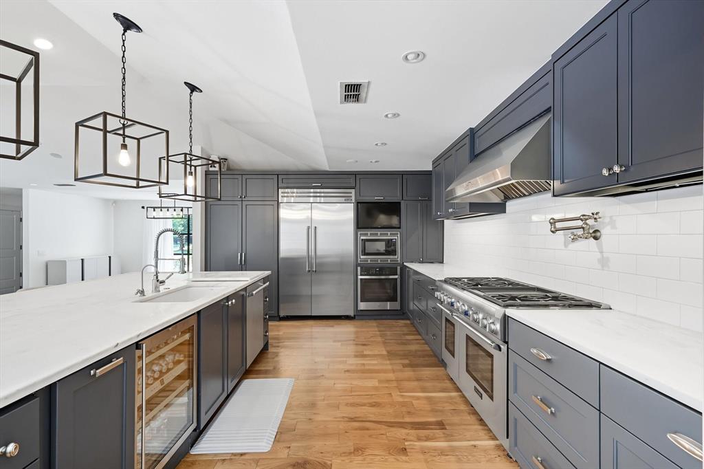 5857 Charlestown Drive