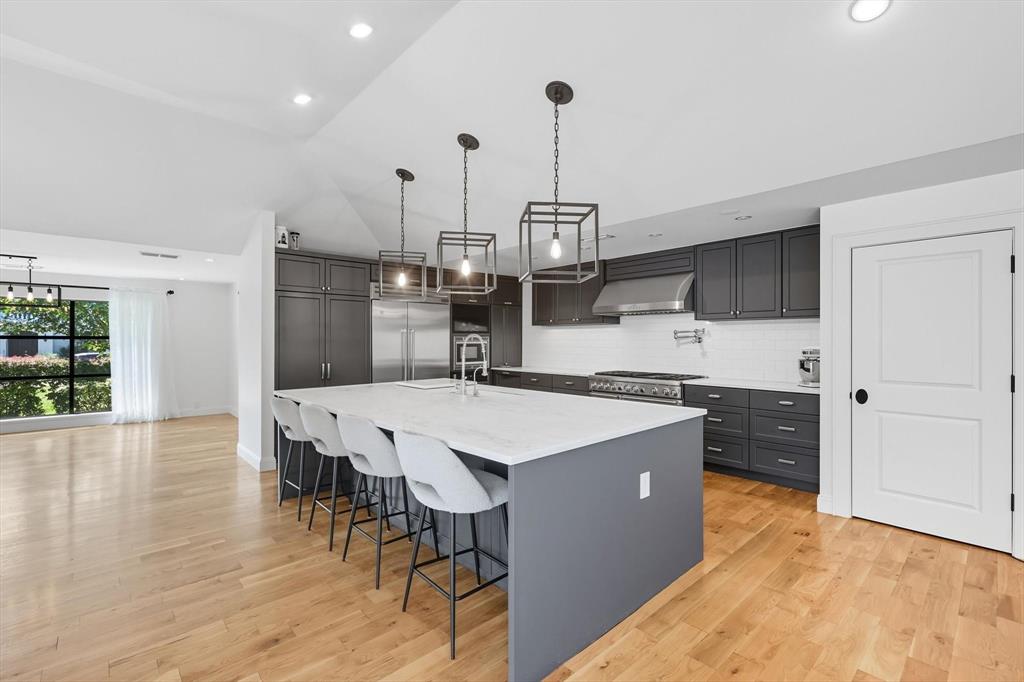 5857 Charlestown Drive