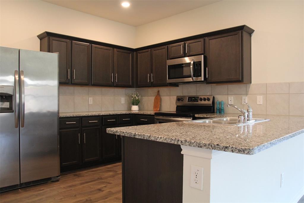 TRAILS AT RIVERSTONE PHASE 5 - Residential Lease