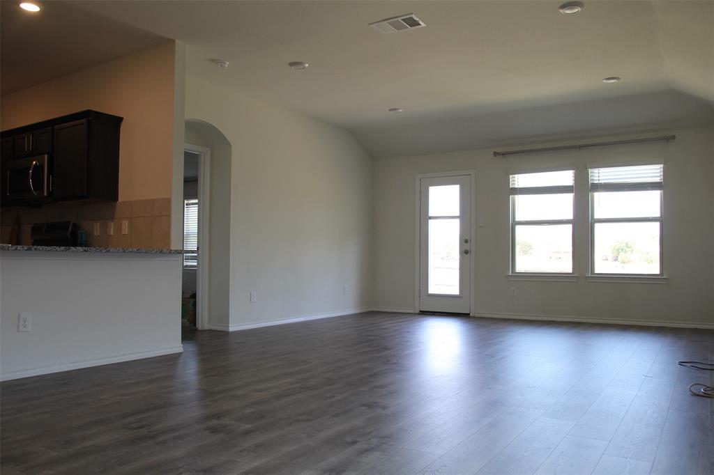 TRAILS AT RIVERSTONE PHASE 5 - Residential Lease