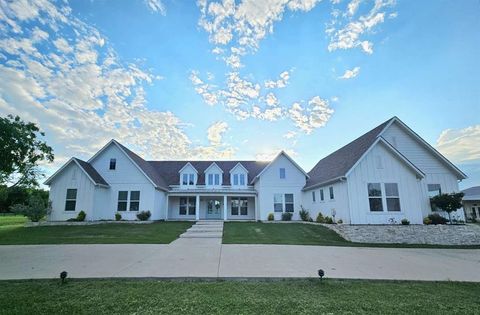 1926 N Stodghill Road Rockwall TX 75087