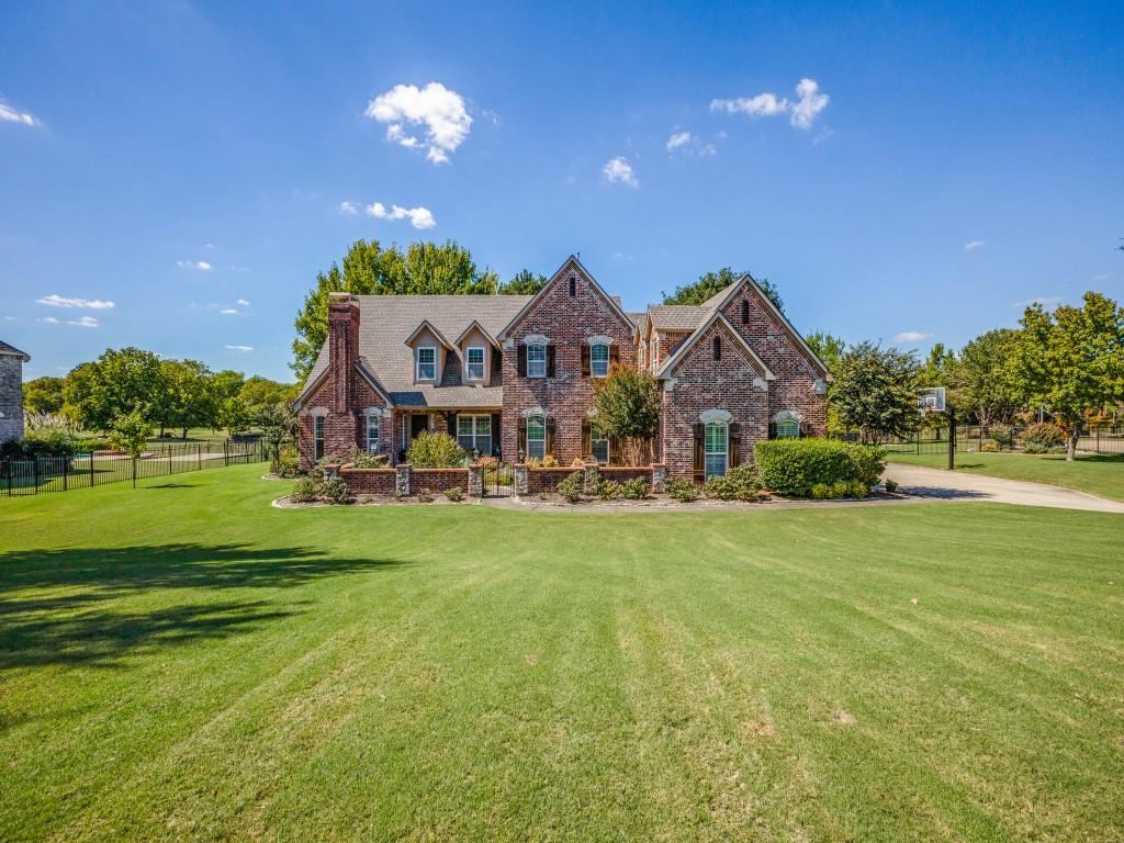 5007 Shady Knolls Drive