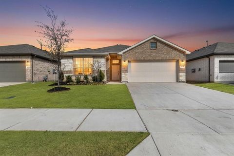 1045 Kirkham Way Fort Worth TX 76247