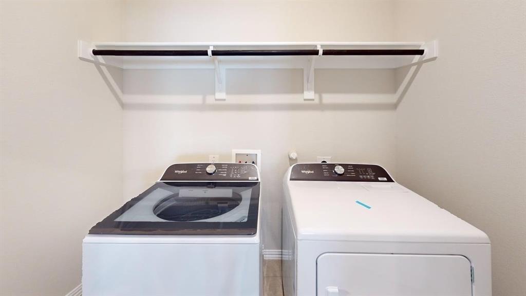 Simpson Xing Ph 4 - Residential Lease