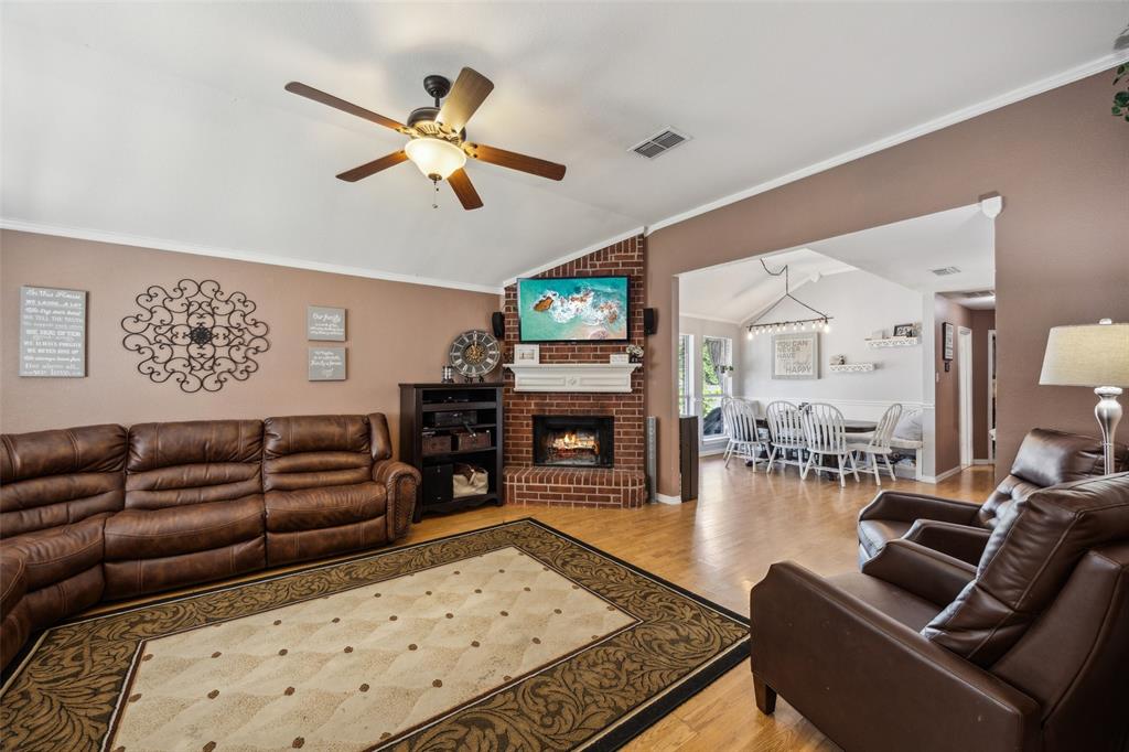 4917 Bradley Lane