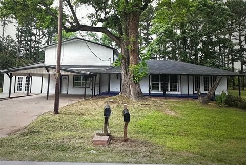 A home in Mabank