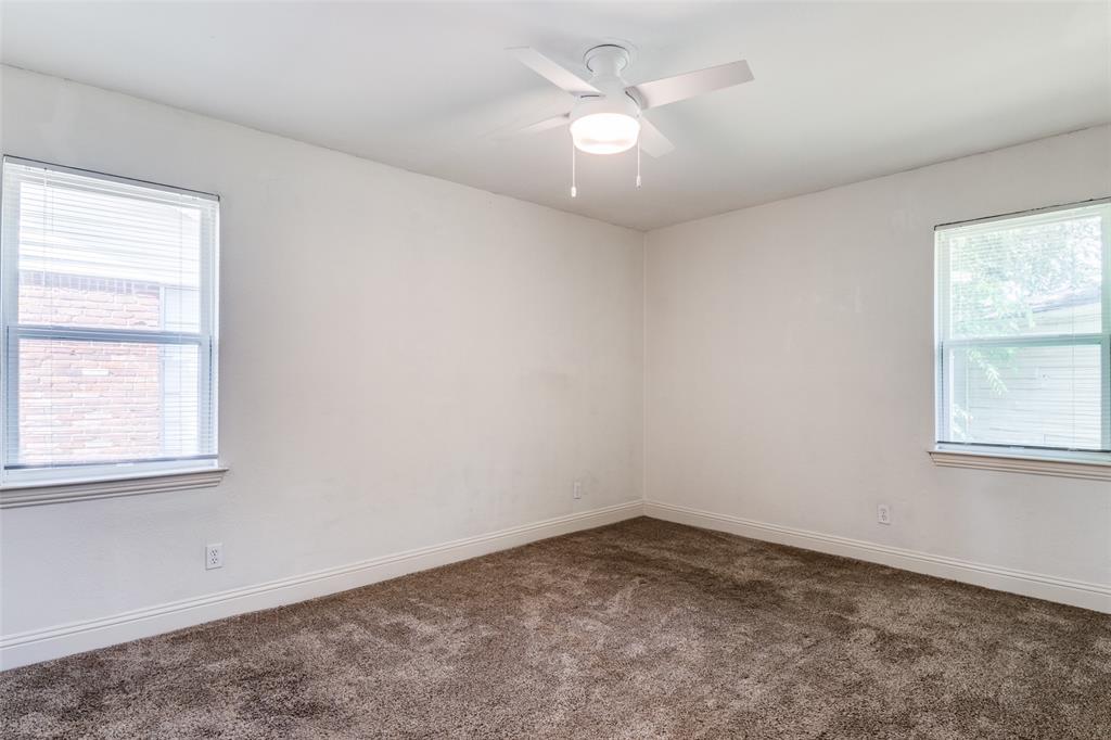 Casa Linda Lawn - Residential Lease