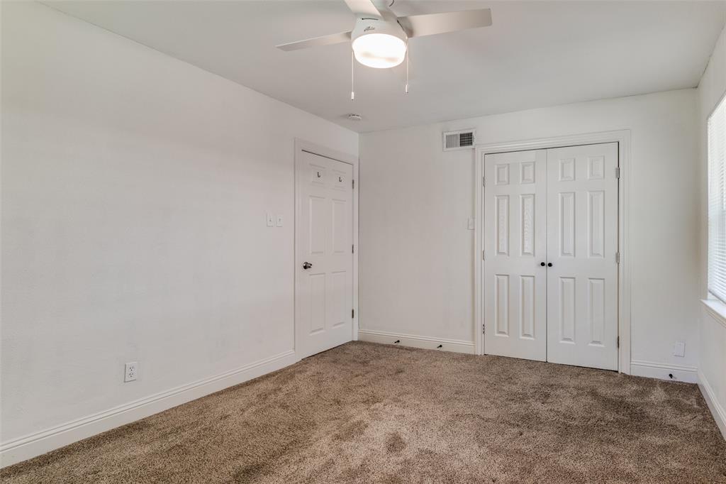 Casa Linda Lawn - Residential Lease