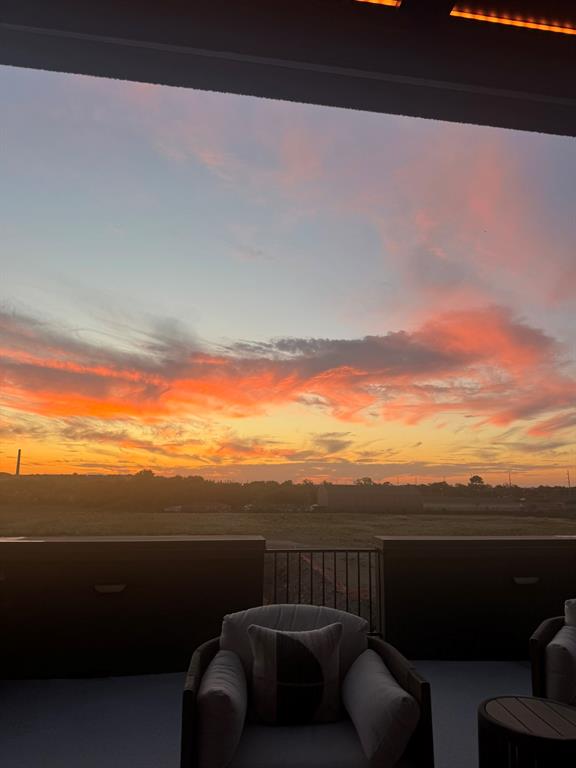 Soho Square Ph 1 - Residential