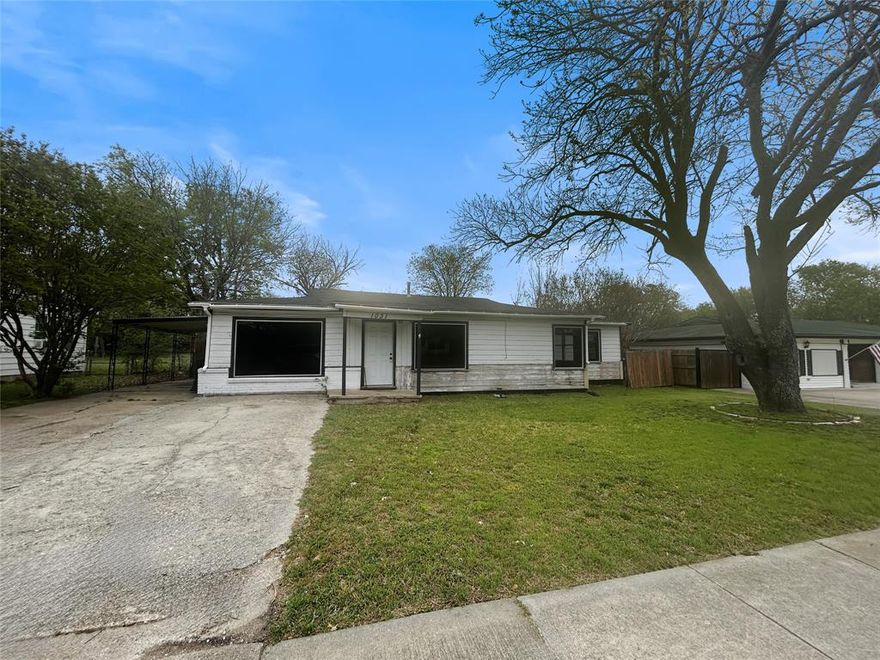 This home features comfortable living spaces with modern conveniences and thoughtful design elements throughout each room. This property features three bedrooms and two bathrooms.  The sunroom at the rear of the property could be an office, dining area or another living area.  The two full bathrooms ensure efficient morning routines and provide adequate facilities for household needs. Each bedroom offers a quiet retreat, with the primary bedroom providing a private sanctuary for rest and relaxation. Home is being sold in as is condition. This is a Fannie Mae HomePath property. First Time Buyers, complete the HomePath Ready Buyer homeownership course on Homepath.com. Attach certificate to offer up to 3% closing cost assistance. Check HomePath.com
