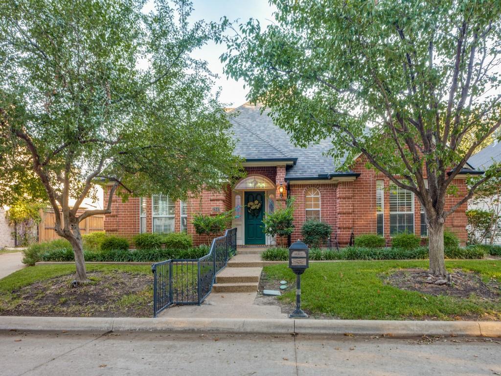 2848 Oakbriar Trail