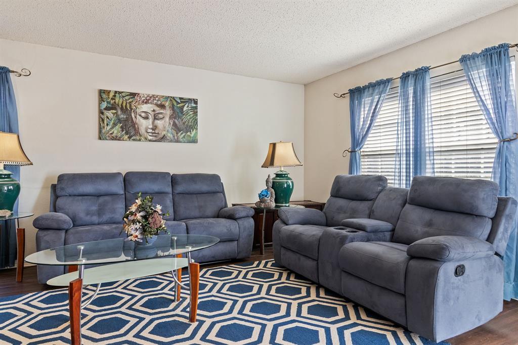 5229 Cedar View Court