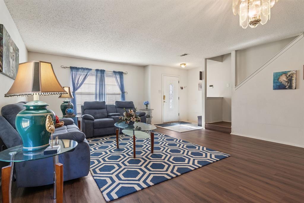 5229 Cedar View Court