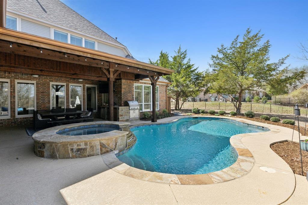 9111 Saddle Horn Court