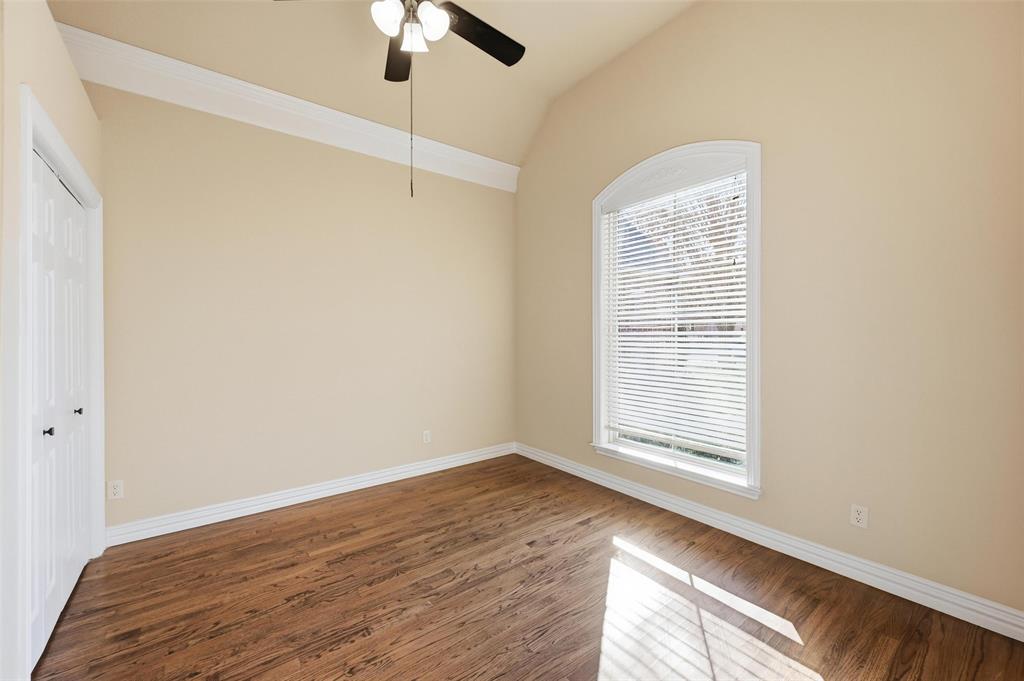 Village At Regents Park The - Residential