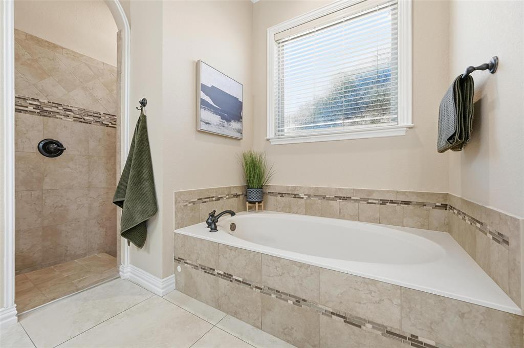 Village At Regents Park The - Residential