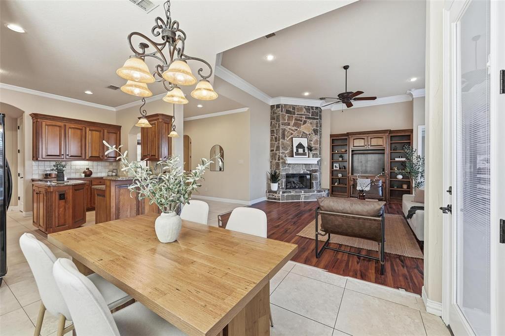 Village At Regents Park The - Residential