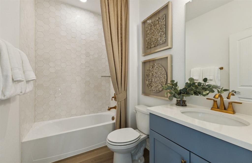 Pinnacle at Legacy Hills - Residential