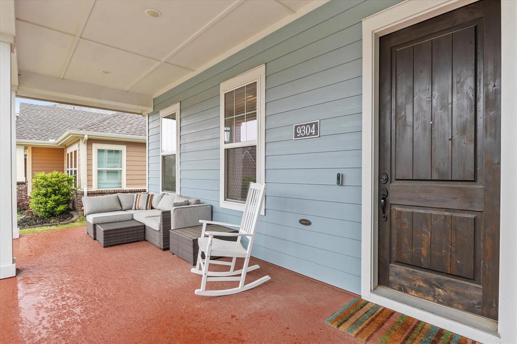 9304 Crockett Drive
