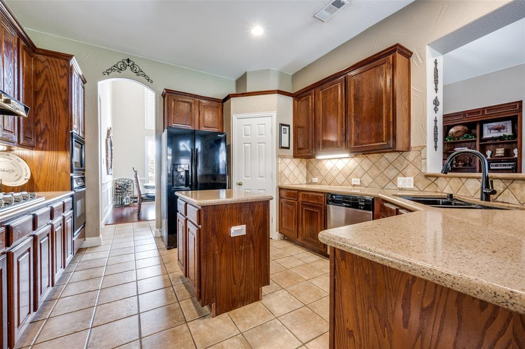 Wellington Of Flower Mound Ph - Residential