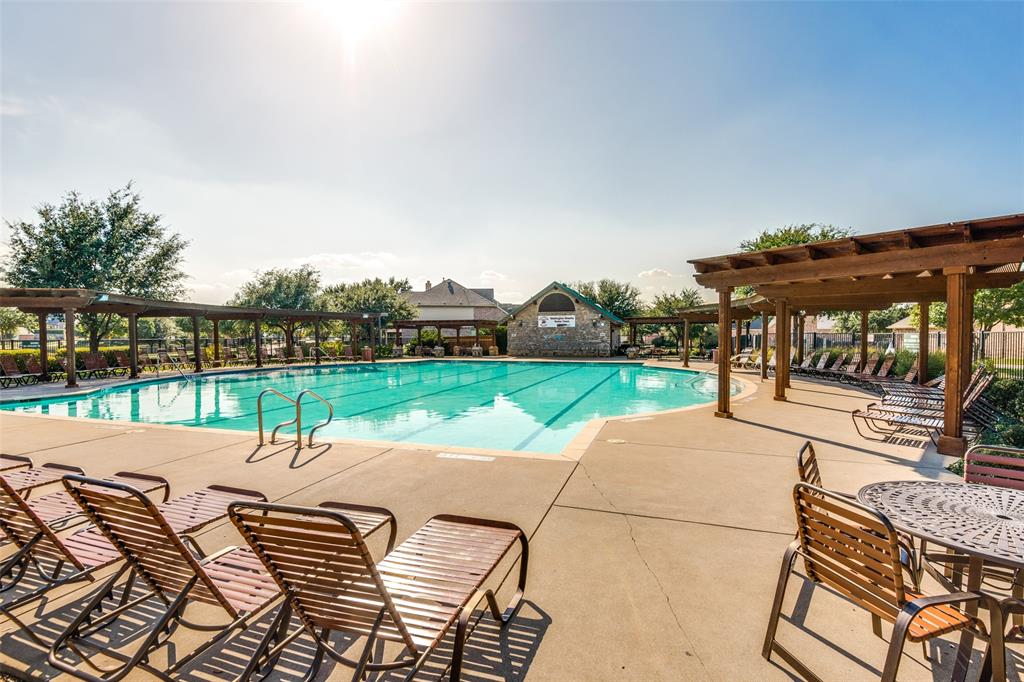 Wellington Of Flower Mound Ph - Residential