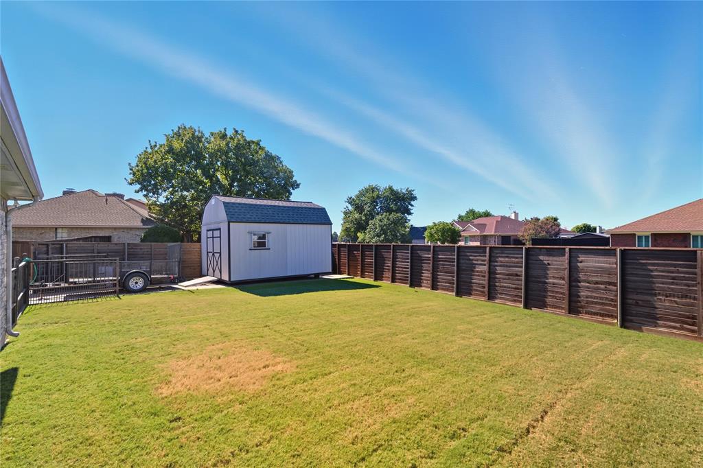 517 E Gaston Drive