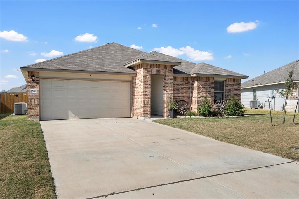 Photo of 2709 Sherco Road, Lorena, TX 76655 (MLS # 21113770)