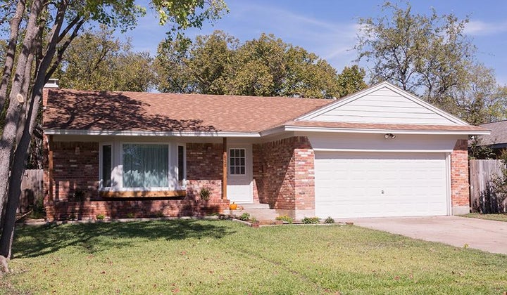 Photo 1 of 13 — 628 Dumont Drive, Richardson, TX 75080