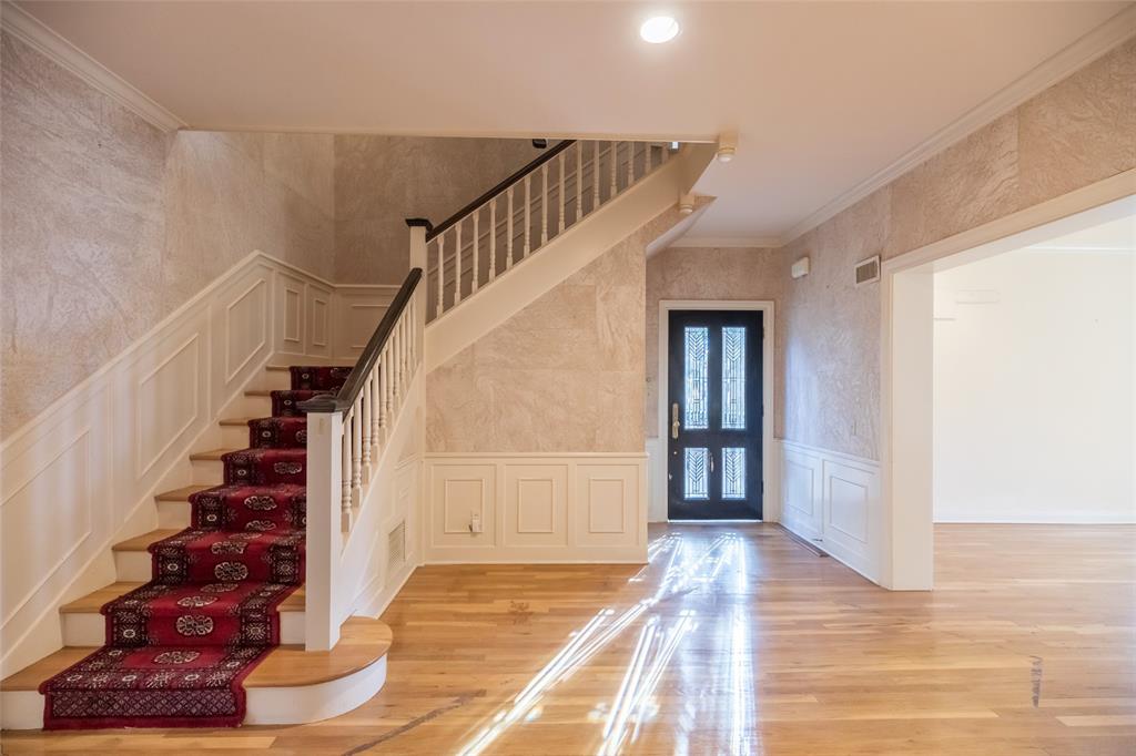 ELMWOOD ADDN - Residential