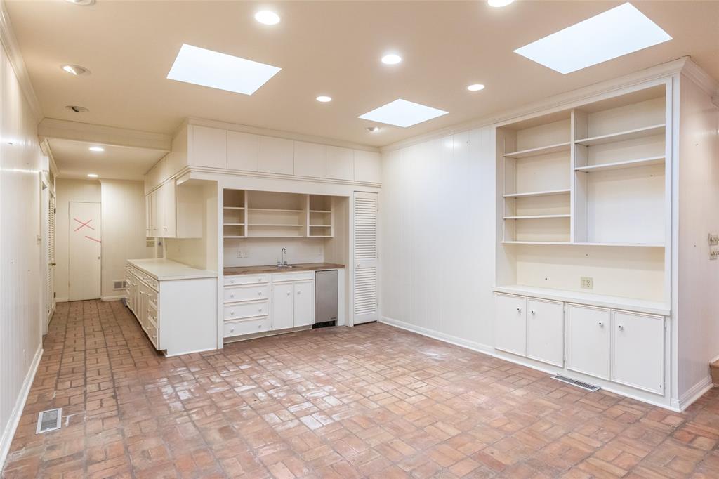 ELMWOOD ADDN - Residential