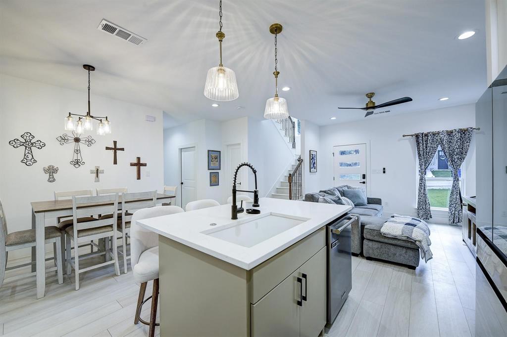 Canyon Creek III - Residential