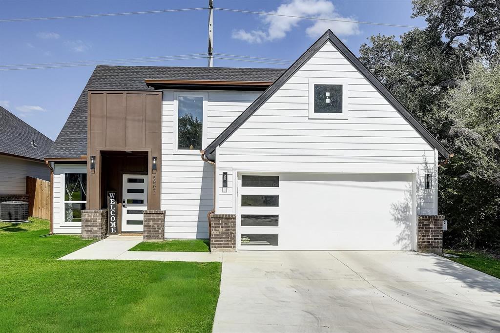 5807 Black Pine Circle