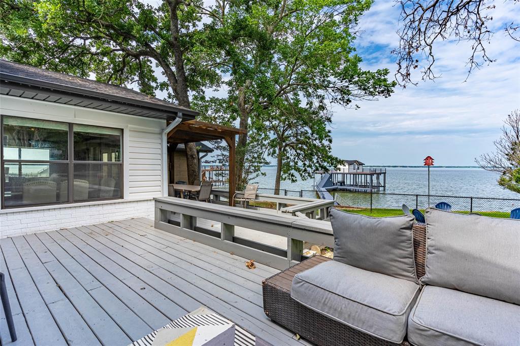 Country Club Shores 2 - Residential