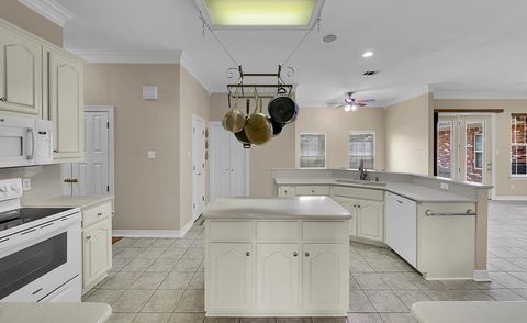 Tiny photo for 3111 Rockbridge Road, Waco, TX 76657 (MLS # 21200526)