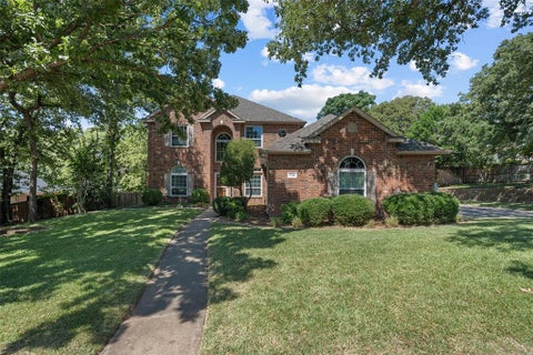 Photo of 725 Big Horn Trail, Crowley, TX 76036 (MLS # 21346435)